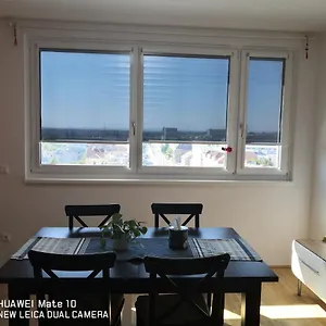 Apartament Modern Bei U Bahn Simmering, Wiedeń